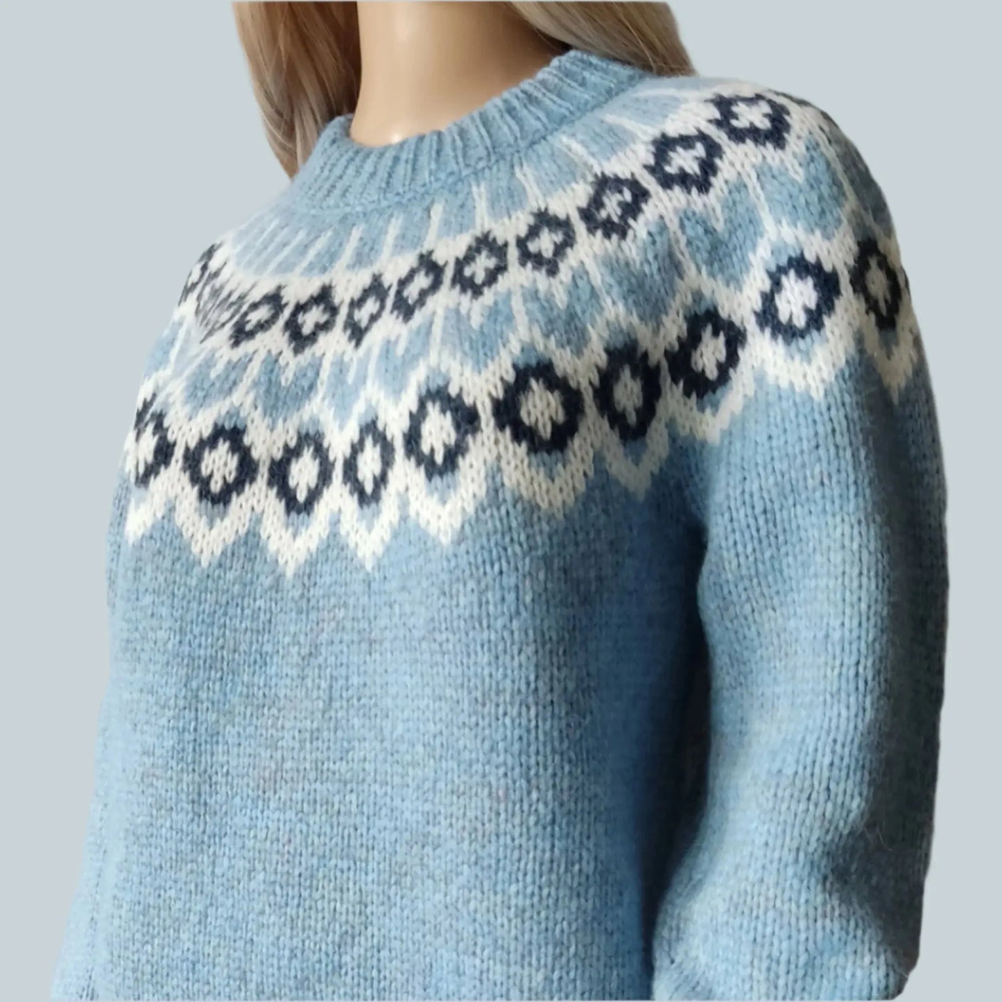 Blue Oversized Adults Unisex Scandinavian Fair Isle Sweater Lopapeysa Hand Knitted with a Nordic Patterned Yoke - EdelWear