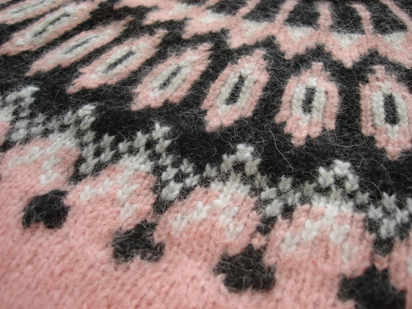 Hand Knitted Gentle Rose Pink Fluffy Oversized Icelandic Women's Lopapeysa Sweater Fair Isle with Nordic Black Patterned Yoke - EdelWear