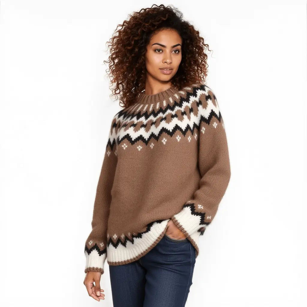 White Chunky Oversized Unisex Scandinavian Lopapeysa Sweater Fair Isle Hand Knitted with a Brown Nordic Patterned Yoke - EdelWear