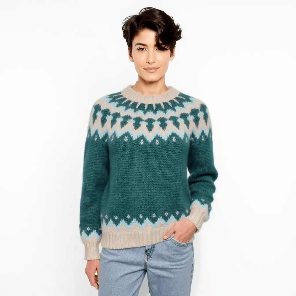 White Chunky Oversized Unisex Scandinavian Lopapeysa Sweater Fair Isle Hand Knitted with a Brown Nordic Patterned Yoke - EdelWear